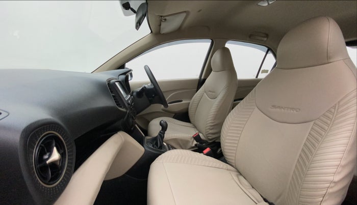 2019 Hyundai NEW SANTRO SPORTZ MT, Petrol, Manual, 33,811 km, Right Side Front Door Cabin