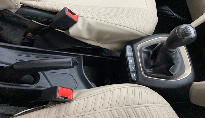 2019 Hyundai NEW SANTRO SPORTZ MT, Petrol, Manual, 33,811 km, Gear Lever
