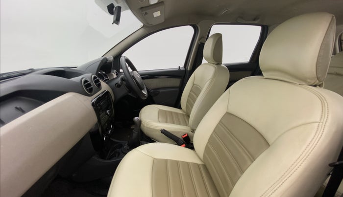 2015 Renault Duster 85 PS RXL, Diesel, Manual, 78,520 km, Right Side Front Door Cabin