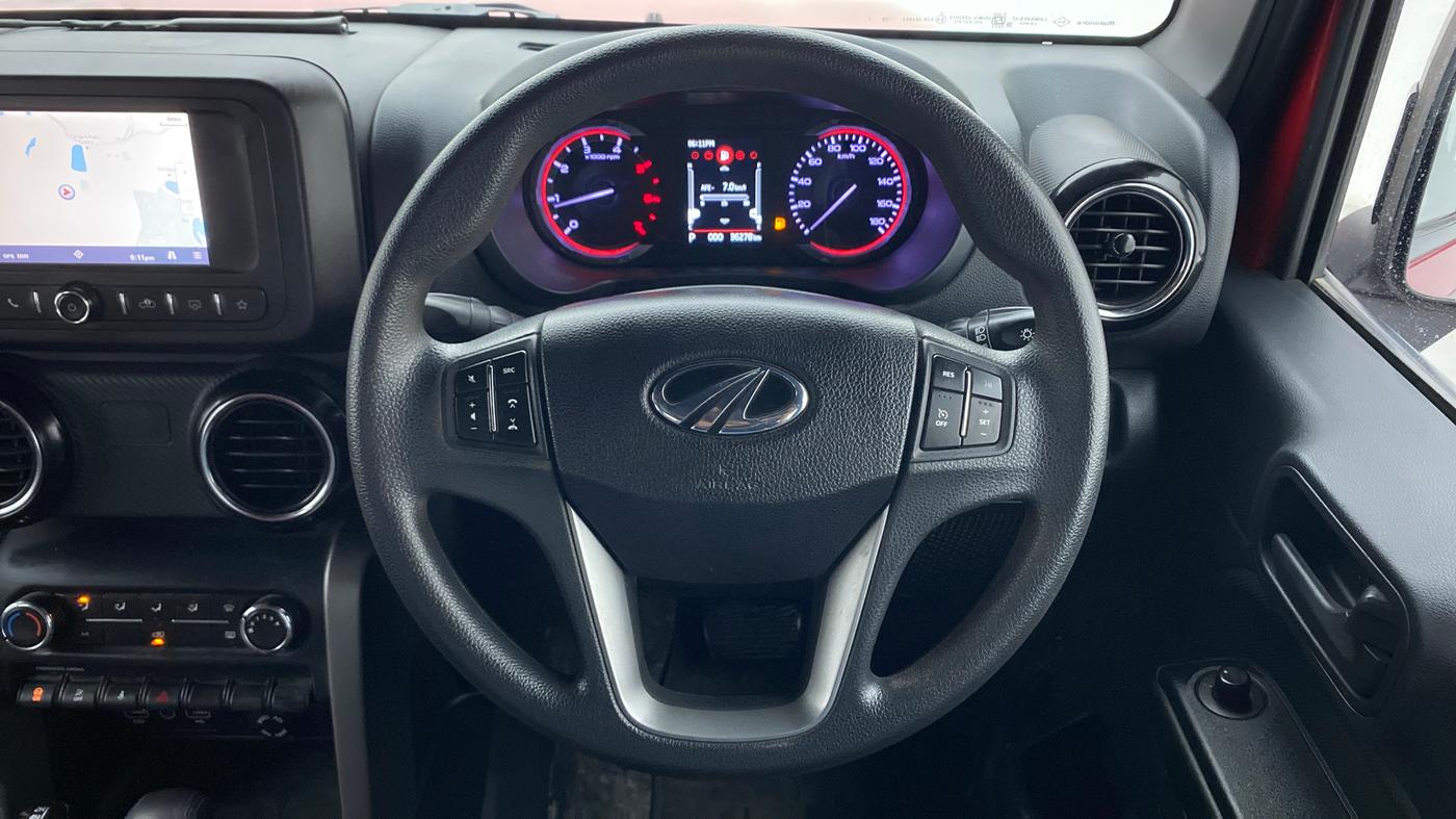 2021 Mahindra Thar LX D 4WD AT CONVERTIBLE, Diesel, Automatic, 36,277 km, Steering Wheel Close Up