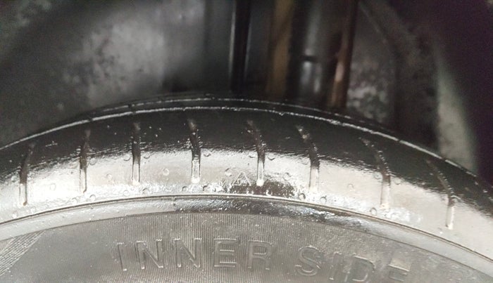 2021 Skoda KUSHAQ STYLE 1.0L TSI MT, Petrol, Manual, 40,478 km, Left Rear Tyre Tread