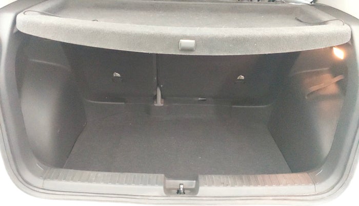 2021 Skoda KUSHAQ STYLE 1.0L TSI MT, Petrol, Manual, 40,478 km, Boot Inside