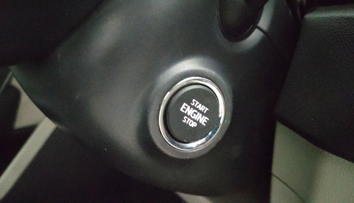 2021 Skoda KUSHAQ STYLE 1.0L TSI MT, Petrol, Manual, 40,478 km, Keyless Start/ Stop Button