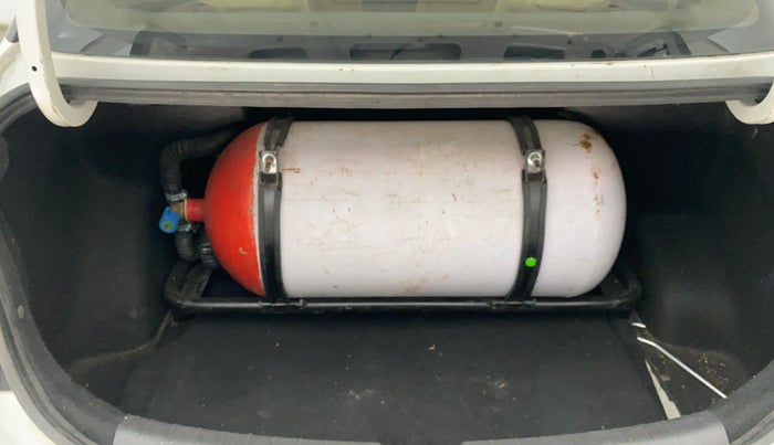 2021 Hyundai AURA S 1.2 CNG, CNG, Manual, 39,195 km, Boot Inside