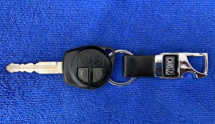 2021 Maruti Swift VXI, Petrol, Manual, 79,171 km, Key Close Up