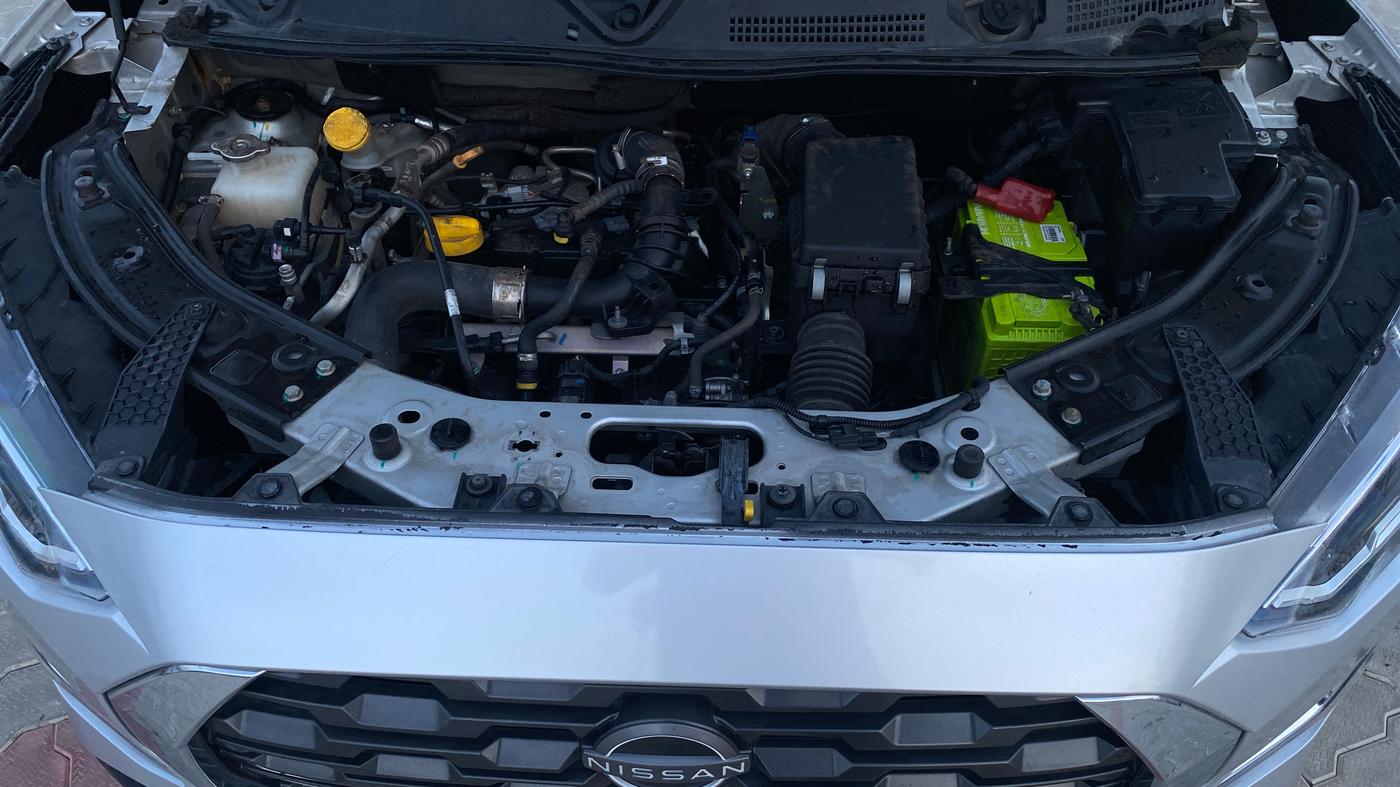 2020 Nissan MAGNITE XV PREMIUM TURBO (O), Petrol, Manual, 61,433 km, Engine View