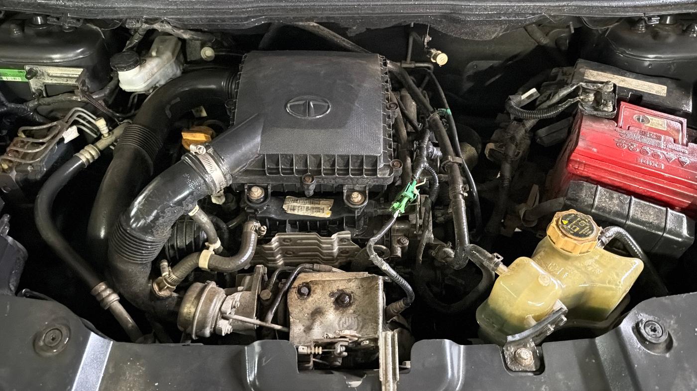 2019 Tata NEXON XZ PETROL, Petrol, Manual, 57,562 km, Engine View