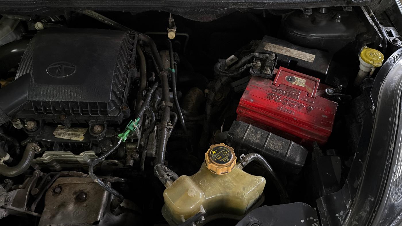 2019 Tata NEXON XZ PETROL, Petrol, Manual, 57,562 km, Engine View - Left