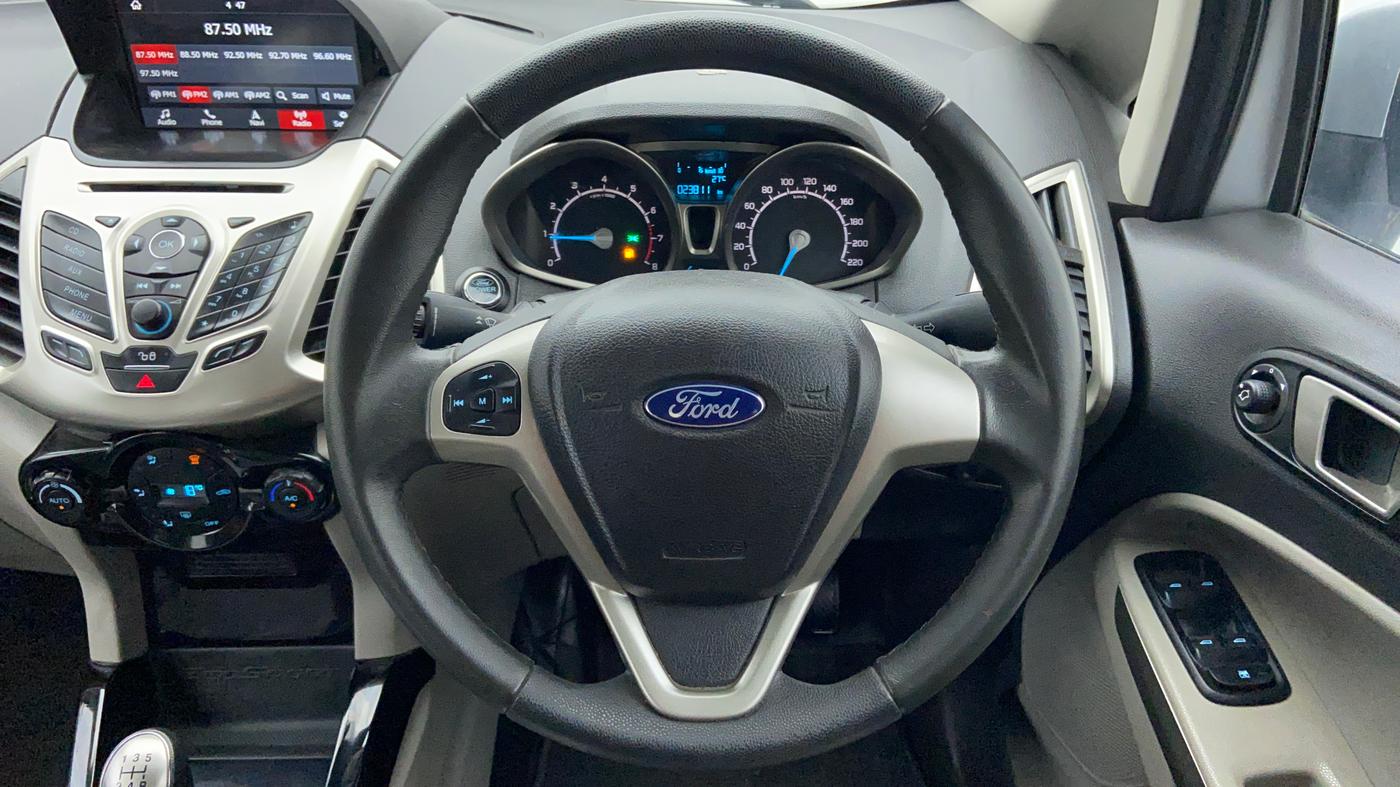2017 Ford Ecosport 1.5 TITANIUM TI VCT, Petrol, Manual, 23,730 km, Steering Wheel Close Up