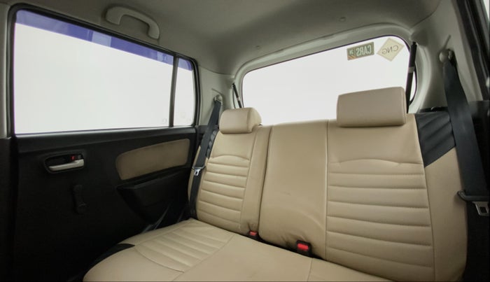 2017 Maruti Wagon R 1.0 LXI CNG, CNG, Manual, 80,343 km, Right Side Rear Door Cabin