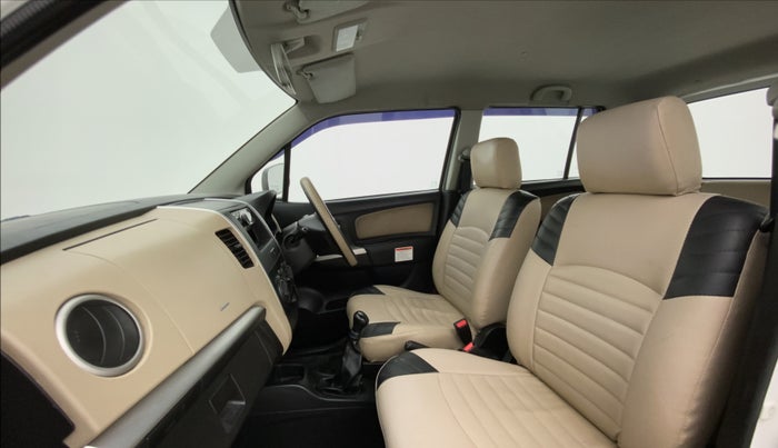 2017 Maruti Wagon R 1.0 LXI CNG, CNG, Manual, 80,343 km, Right Side Front Door Cabin