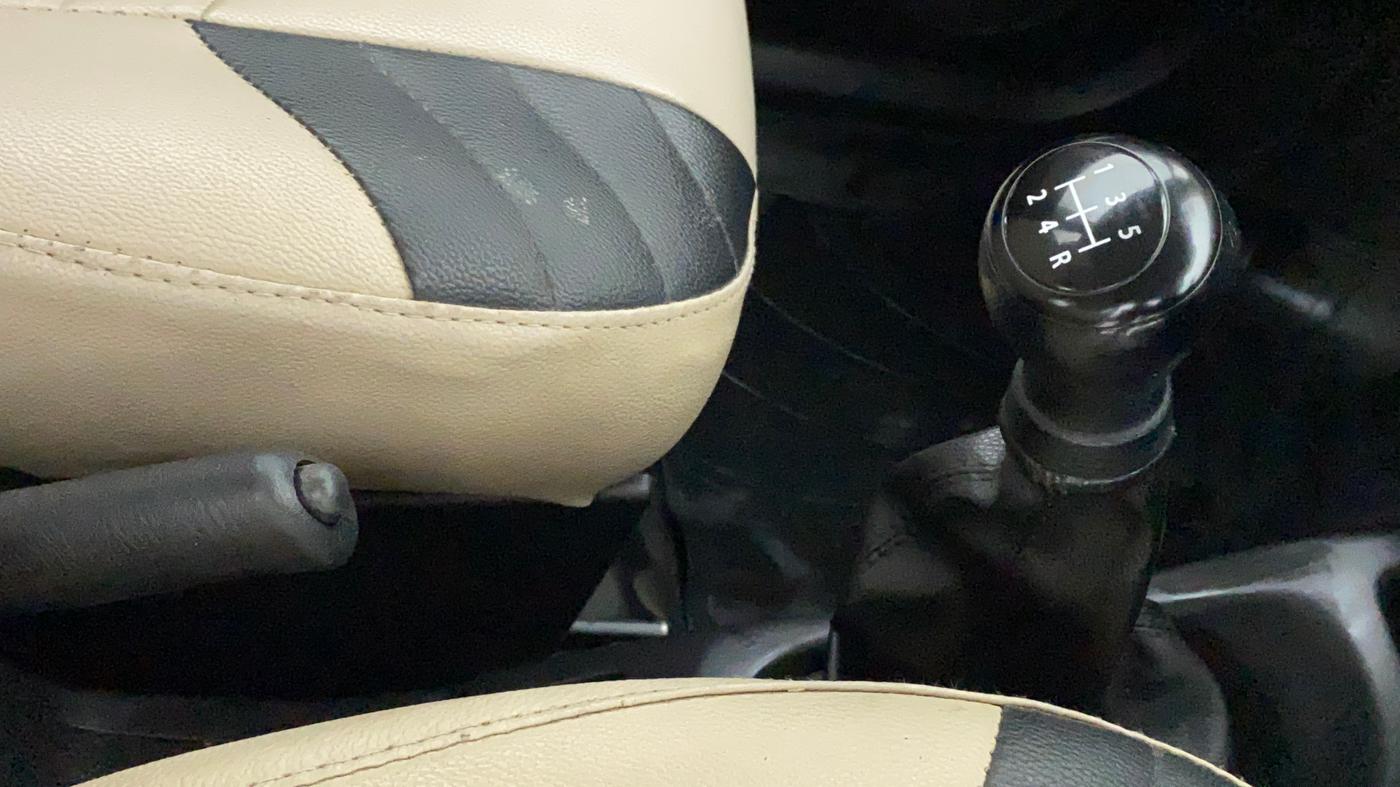 2017 Maruti Wagon R 1.0 LXI CNG, CNG, Manual, 80,343 km, Gear Lever