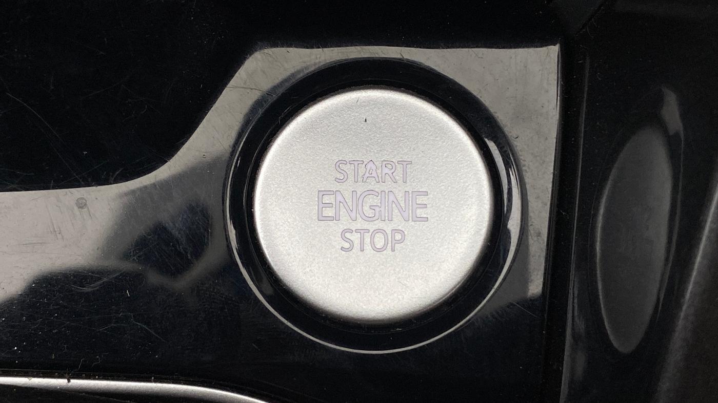 2022 Volkswagen TAIGUN TOPLINE 1.0 TSI AT, Petrol, Automatic, 49,524 km, Keyless Start/ Stop Button