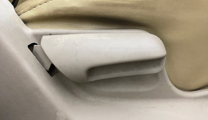 2015 Maruti Ertiga VXI, Petrol, Manual, 92,828 km, Driver Side Adjustment Panel