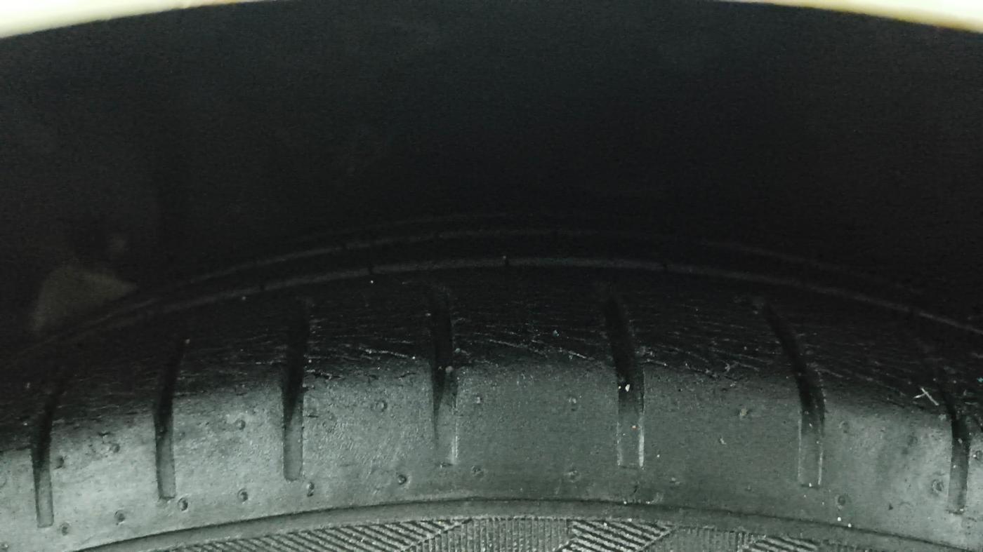 2013 Hyundai Verna FLUIDIC 1.6 VTVT SX, CNG, Manual, 93,983 km, Right Rear Tyre Tread