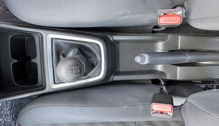 2022 Maruti Swift LXI, Petrol, Manual, 3,218 km, Gear Lever