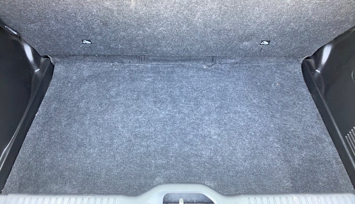 2022 Maruti Swift LXI, Petrol, Manual, 3,218 km, Boot Inside