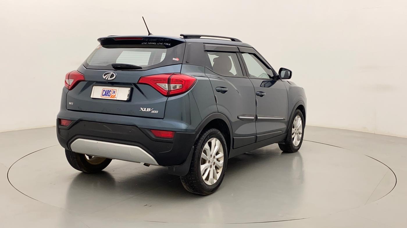 2019 Mahindra XUV300 W8 1.5 DIESEL, Diesel, Manual, 61,345 km, Right Back Diagonal