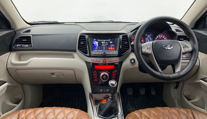 2019 Mahindra XUV300 W8 1.5 DIESEL, Diesel, Manual, 61,345 km, Dashboard