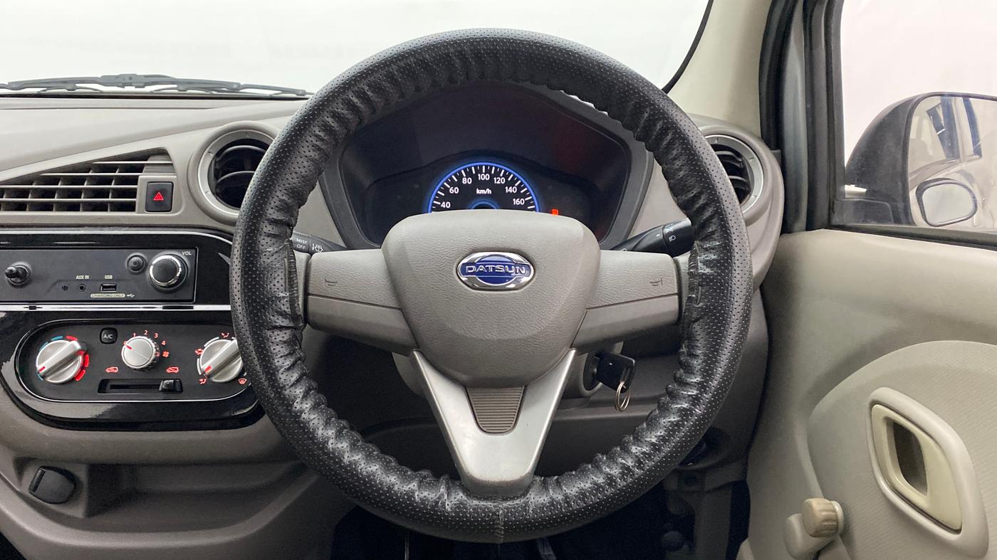 2016 Datsun Redi Go T, Petrol, Manual, 26,924 km, Steering Wheel Close Up