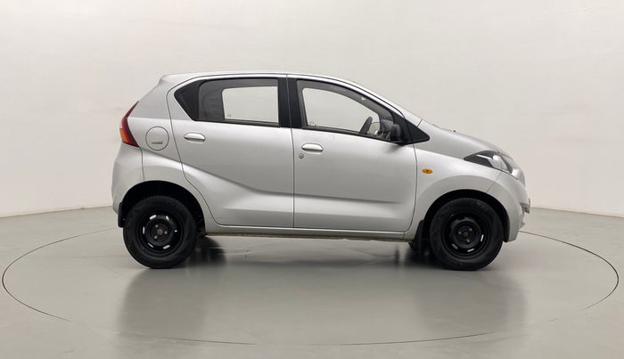 2016 Datsun Redi Go T, Petrol, Manual, 26,924 km, Right Side View