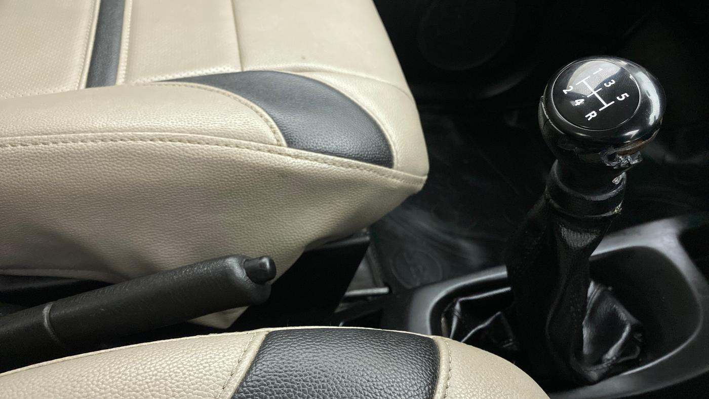 2016 Maruti Wagon R 1.0 LXI CNG, CNG, Manual, 67,758 km, Gear Lever