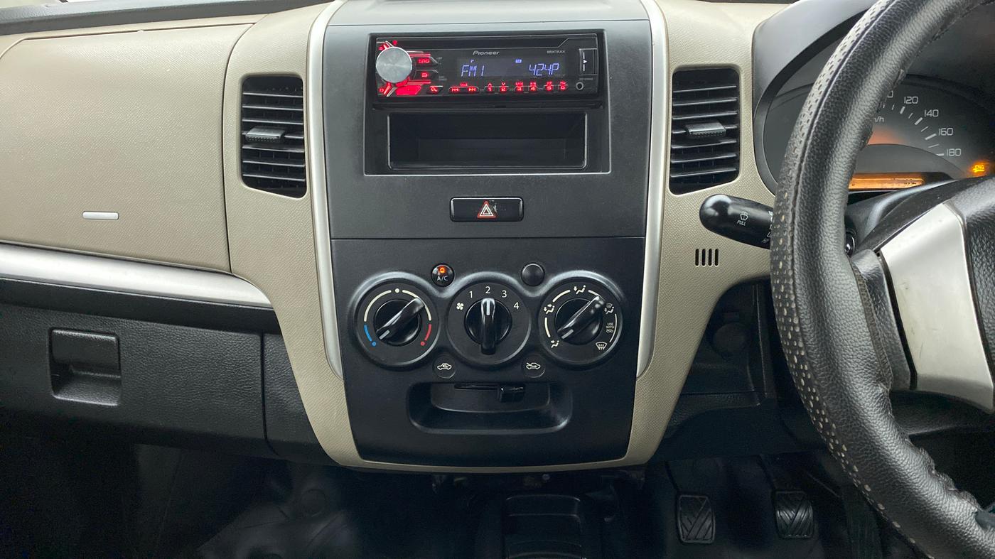 2016 Maruti Wagon R 1.0 LXI CNG, CNG, Manual, 67,758 km, Air Conditioner