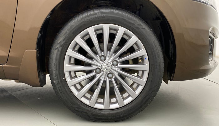 2018 Maruti Ciaz ALPHA 1.4 VVT, Petrol, Manual, 23,910 km, Right Front Wheel