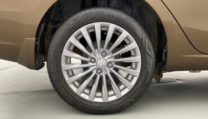 2018 Maruti Ciaz ALPHA 1.4 VVT, Petrol, Manual, 23,910 km, Right Rear Wheel