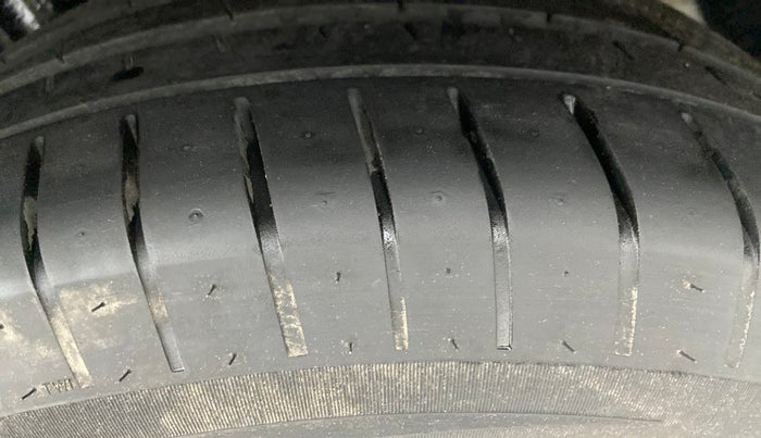 2016 Audi Q3 35 TDI Technology, Diesel, Automatic, 56,652 km, Right Rear Tyre Tread