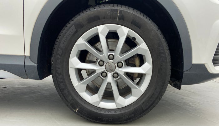 2016 Audi Q3 35 TDI Technology, Diesel, Automatic, 56,652 km, Right Front Wheel