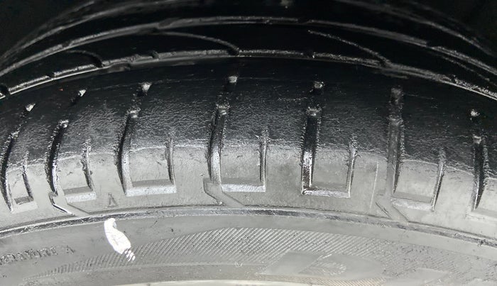2016 Audi Q3 35 TDI Technology, Diesel, Automatic, 56,652 km, Left Front Tyre Tread