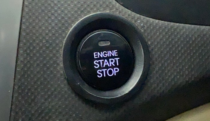 2015 Hyundai Verna FLUIDIC 1.6 CRDI S (o), Diesel, Manual, 1,14,127 km, Keyless Start/ Stop Button