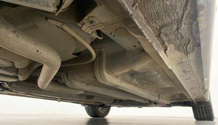 2015 Hyundai Verna FLUIDIC 1.6 CRDI S (o), Diesel, Manual, 1,14,127 km, Right Side Underbody