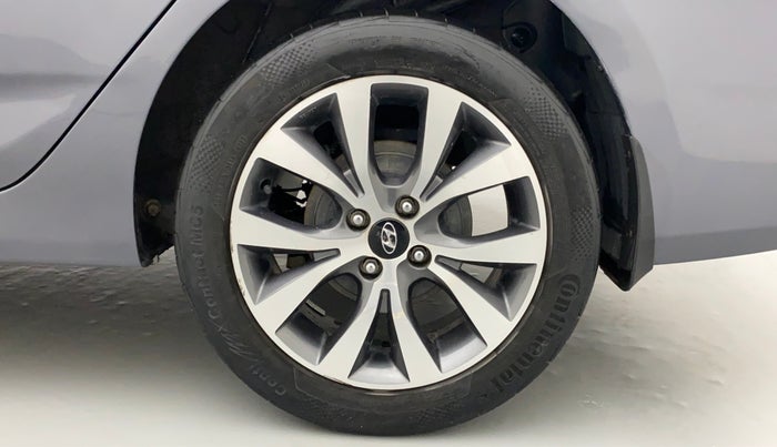 2015 Hyundai Verna FLUIDIC 1.6 CRDI S (o), Diesel, Manual, 1,14,127 km, Left Rear Wheel