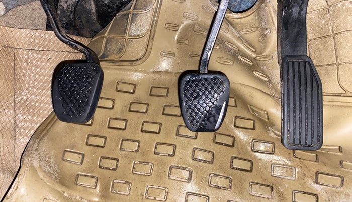 2014 Honda City 1.5L I-VTEC SV, Petrol, Manual, 1,19,596 km, Pedals