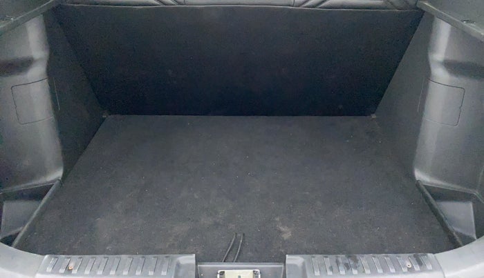 2019 Maruti Vitara Brezza VDI AMT, Diesel, Automatic, 30,326 km, Boot Inside