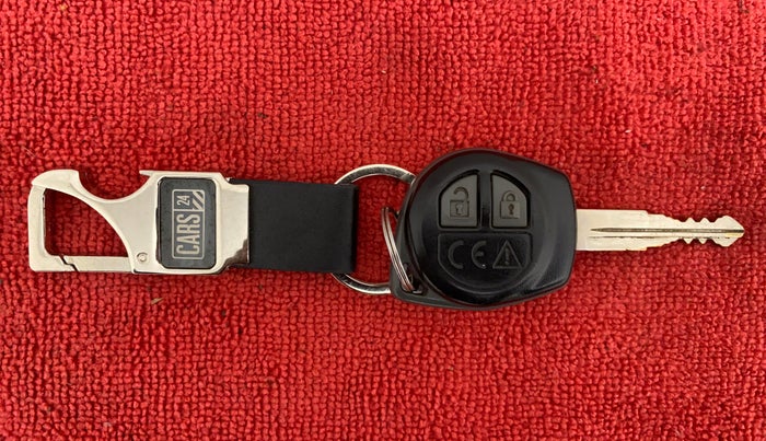 2019 Maruti Vitara Brezza VDI AMT, Diesel, Automatic, 30,326 km, Key Close Up