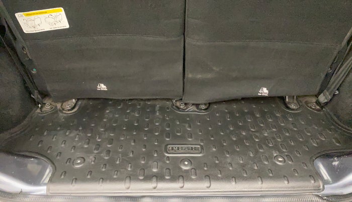 2021 Mahindra Thar LX PETROL HT 4WD AT, Petrol, Automatic, 35,823 km, Boot Inside