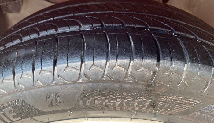 2016 Honda Jazz 1.2L I-VTEC VX, Petrol, Manual, 94,573 km, Left Front Tyre Tread