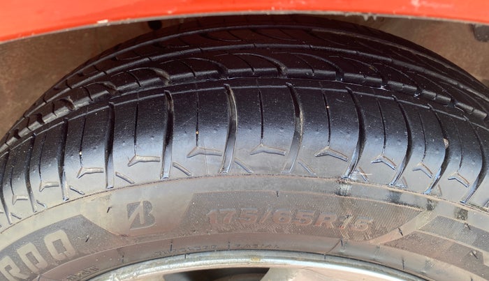 2016 Honda Jazz 1.2L I-VTEC VX, Petrol, Manual, 94,573 km, Right Front Tyre Tread