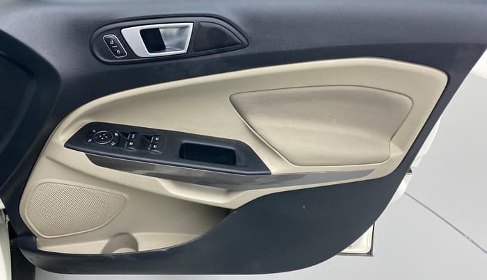 2020 Ford Ecosport 1.5 TITANIUM PLUS TI VCT AT, Petrol, Automatic, 24,054 km, Driver Side Door Panels Control