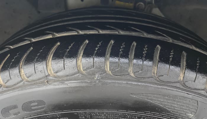 2020 Ford Ecosport 1.5 TITANIUM PLUS TI VCT AT, Petrol, Automatic, 24,054 km, Left Front Tyre Tread