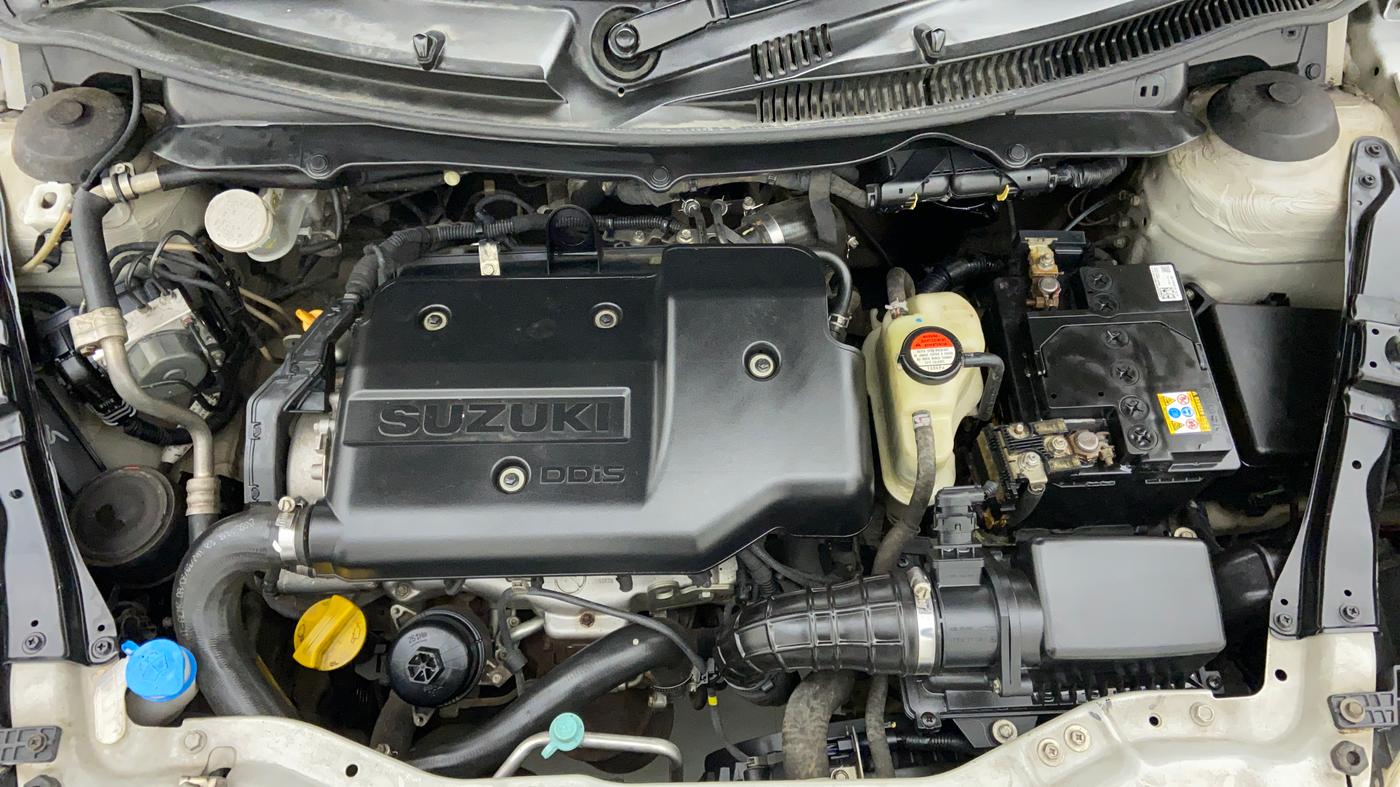 2017 Maruti Swift VDI ABS, Diesel, Manual, 98,584 km, Open Bonet