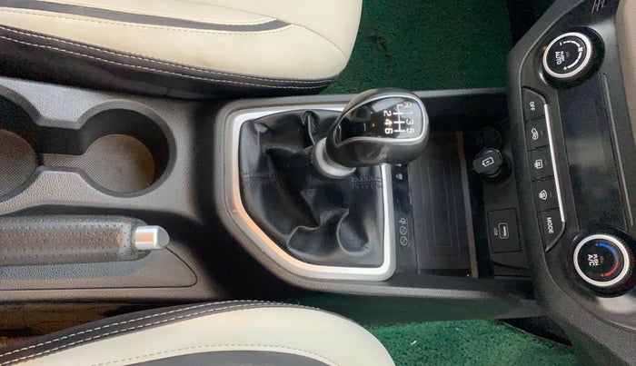 2020 Hyundai Creta SX 1.5 PETROL, Petrol, Manual, 30,038 km, Gear Lever