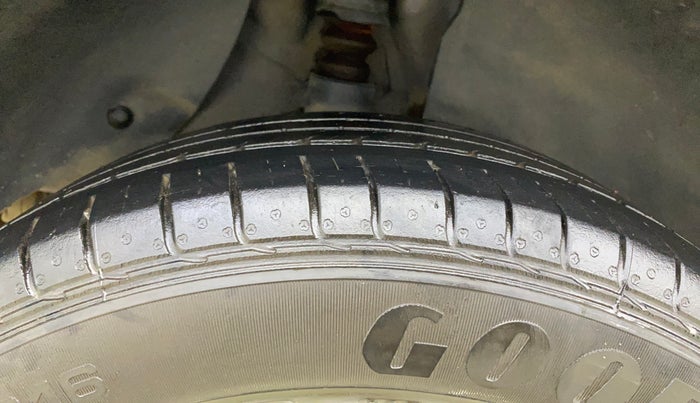 2020 Hyundai Creta SX 1.5 PETROL, Petrol, Manual, 30,038 km, Right Rear Tyre Tread