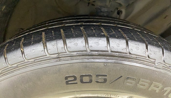 2020 Hyundai Creta SX 1.5 PETROL, Petrol, Manual, 30,038 km, Right Front Tyre Tread