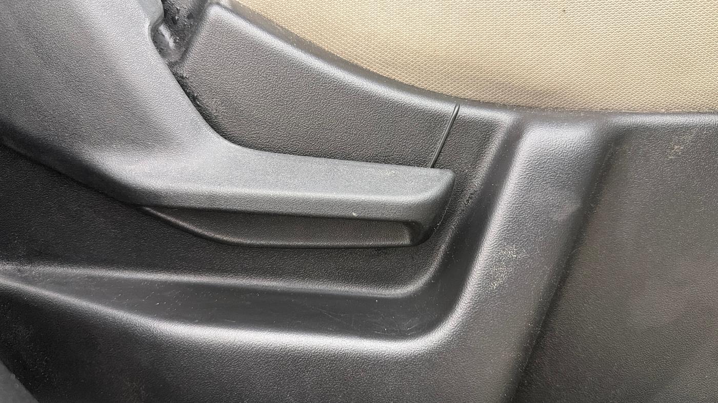 2022 Maruti New Wagon-R VXI (O) 1.0, Petrol, Manual, 18,267 km, Driver Side Adjustment Panel