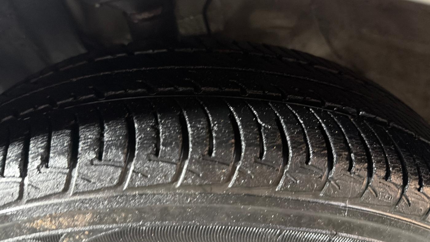 2022 Maruti New Wagon-R VXI (O) 1.0, Petrol, Manual, 18,267 km, Left Front Tyre Tread