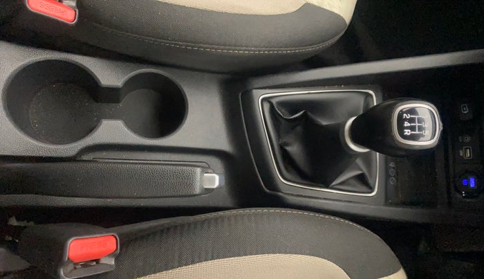 2019 Hyundai Elite i20 ASTA 1.2 (O), Petrol, Manual, 25,671 km, Gear Lever